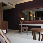 Hassuites