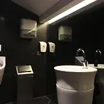 Hassuites Hotel