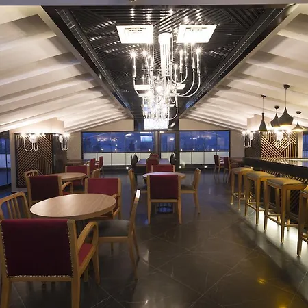 Hassuites