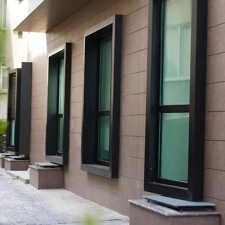 Hassuites *